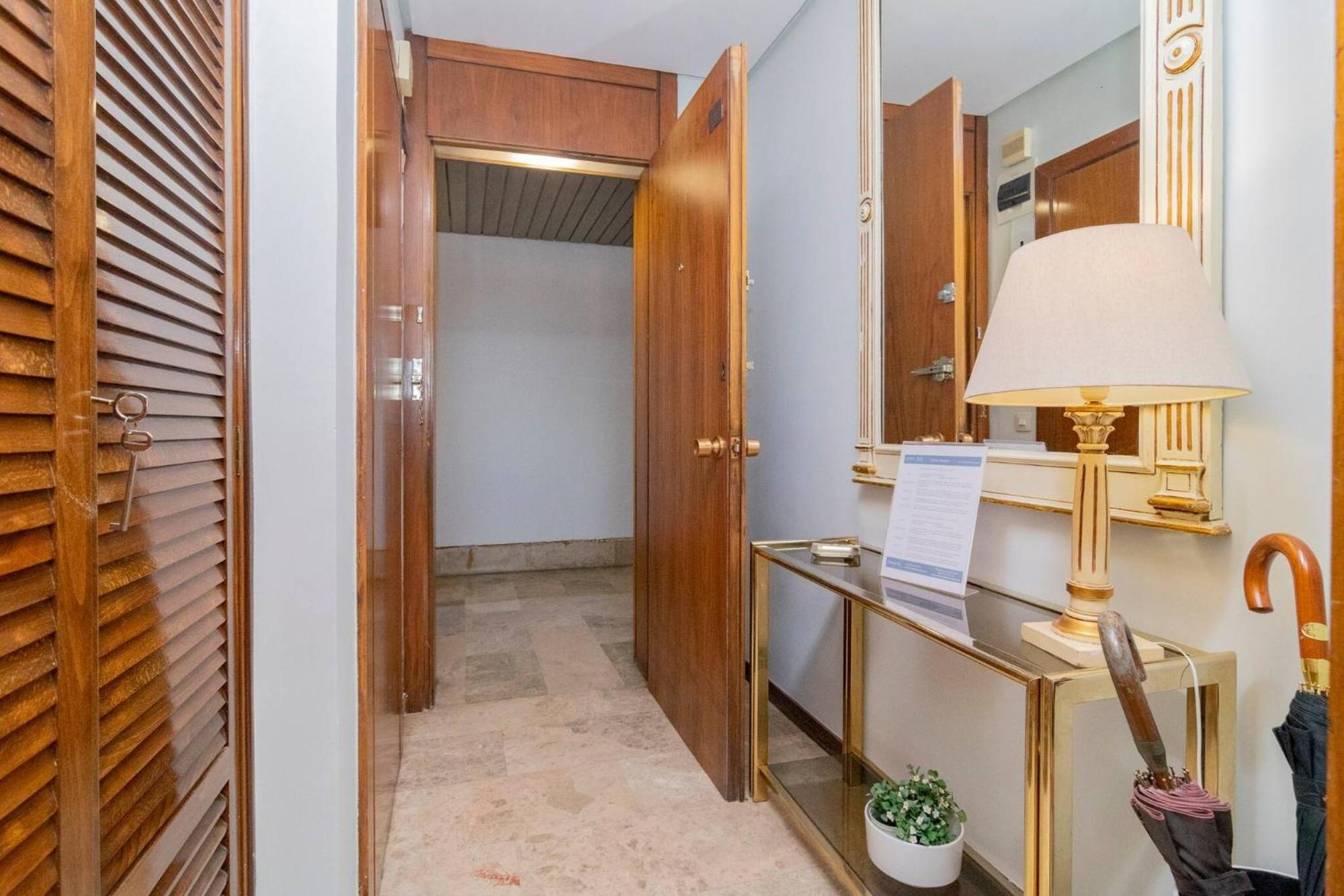 Colon Suites Madrid Exterior foto