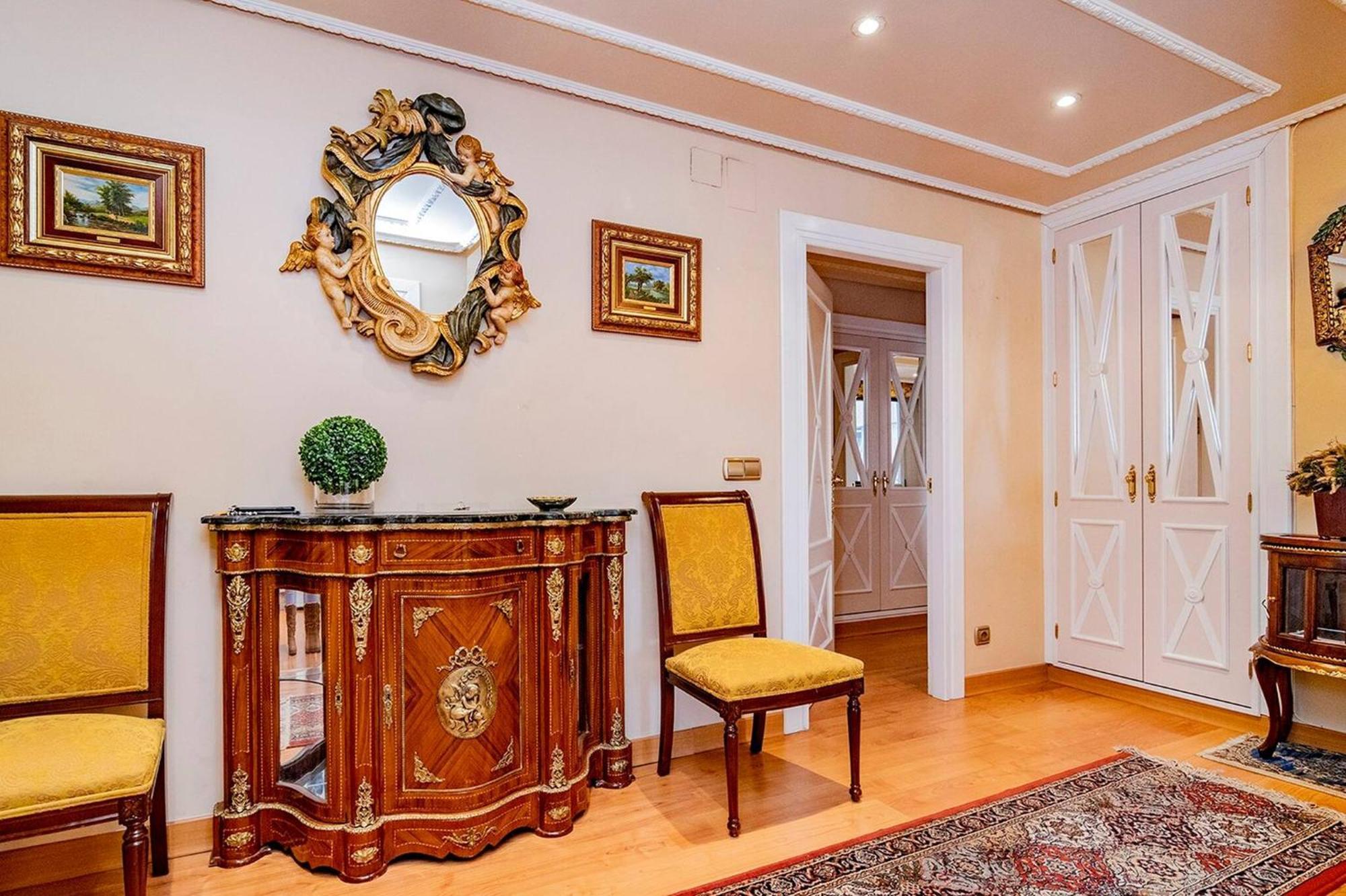 Colon Suites Madrid Exterior foto